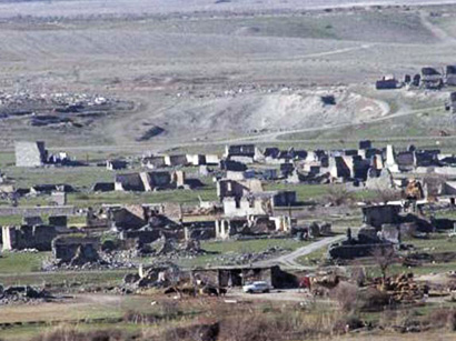 İcma: İşğal siyasəti Dağlıq Qarabağdakı aqressiv separatçıların erməni əhalisini girov saxlaması üçü
